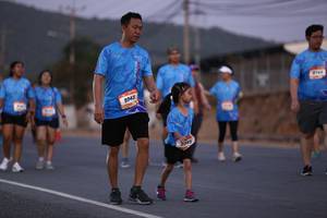 BIB: 9343
                            <button type="button" onclick="openModal(3132409)" class="btn btn-primary btn-sm float-right btn-popup" data-toggle="modal" data-target=".modal-high-quality">
                        <i class="fas fa-shopping-cart"></i> Add to Cart
                    </button>
                                            <button type="button" onclick="isThisMe(3132409, true)" class="btn btn-success btn-sm float-right btn-popup btn-isme hidden" data-toggle="tooltip" data-placement="bottom" title="นี่คือรูปของคุณใช่ไหม คลิกที่นี่เพื่อเอาเข้าอัลบั้ม">
                        <i class="fas fa-plus"></i> Add to album
                    </button>
                    <button type="button" onclick="isThisMe(3132409, false)" class="btn btn-warning btn-sm float-right btn-popup btn-isnotme hidden">
                        <i class="fas fa-ban"></i> Remove from album
                    </button>